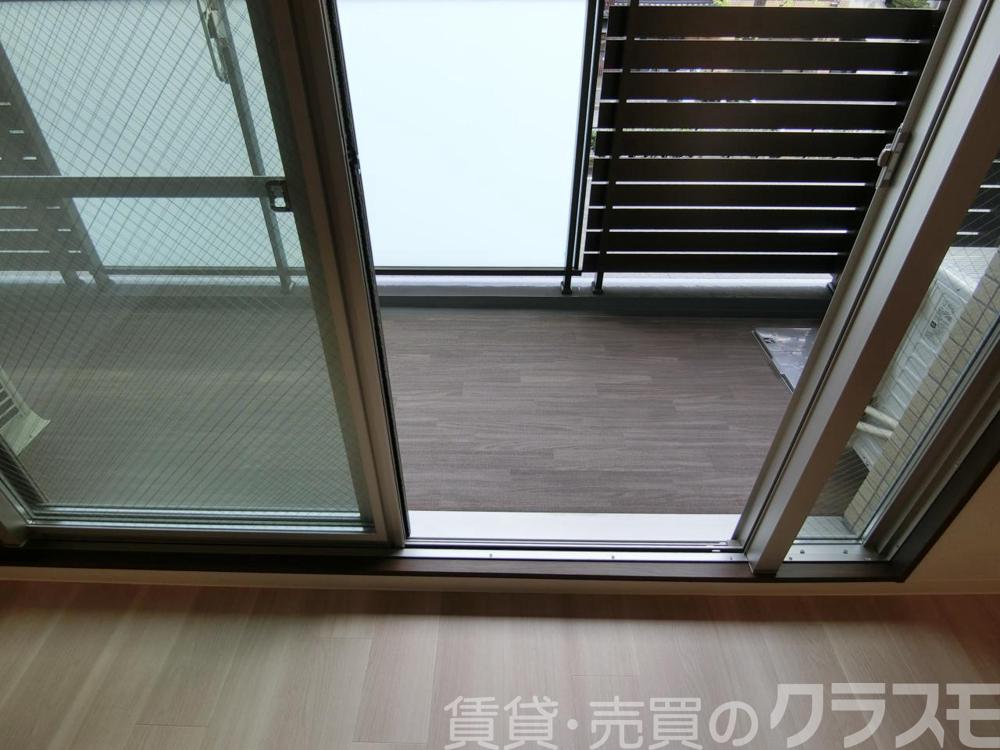 23/30 バルコニー