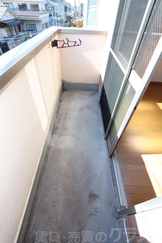 13/19 バルコニー