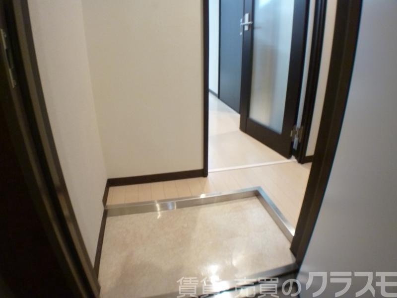 18/30 玄関