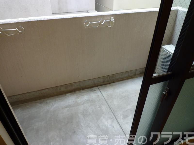 25/30 バルコニー