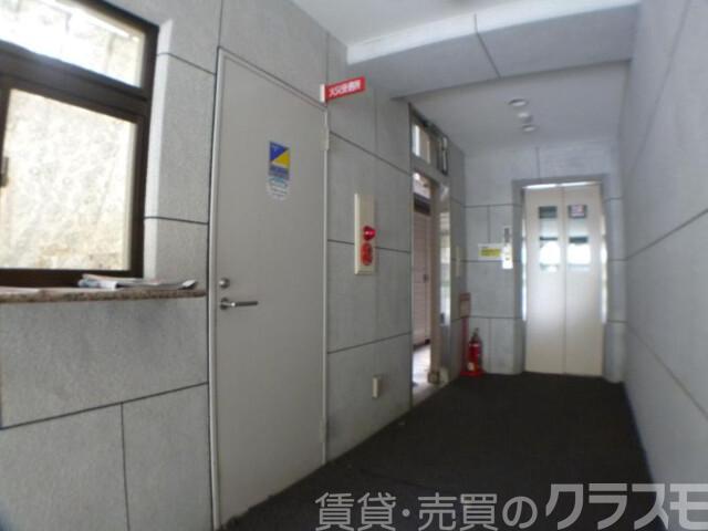 29/30 エントランス