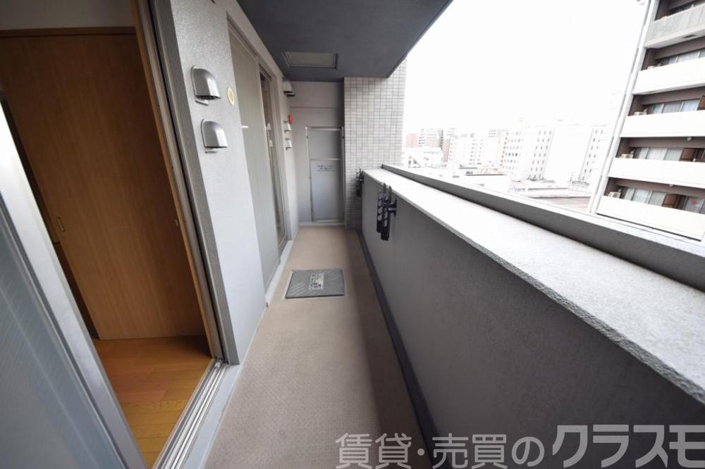 25/30 バルコニー