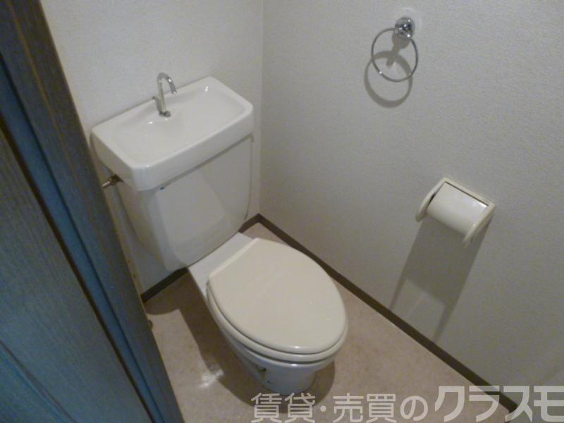 22/30 トイレ
