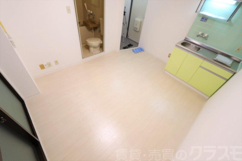 13/17 エントランス