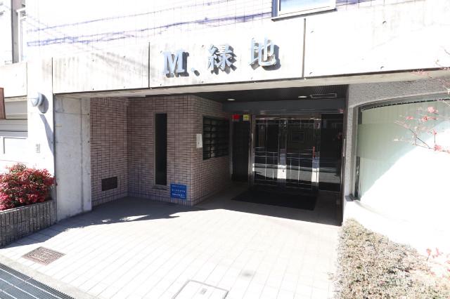 22/30 エントランス