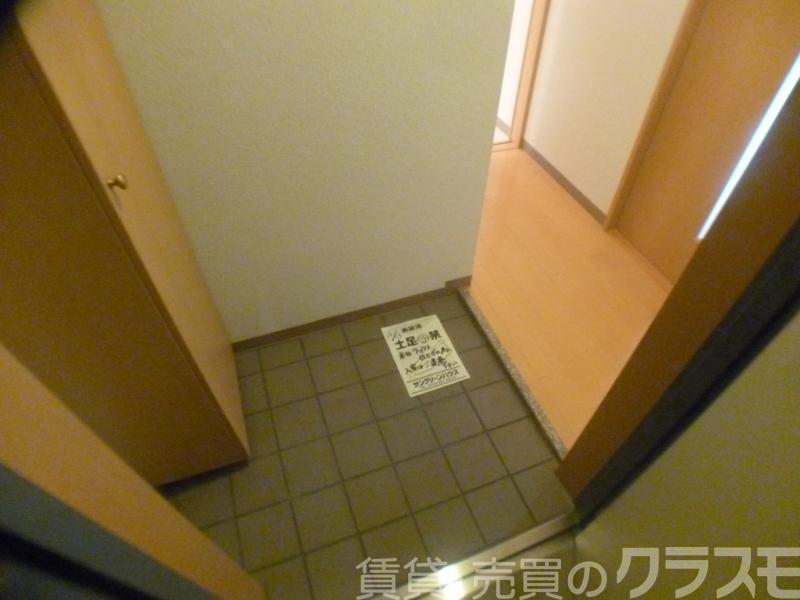 17/30 玄関