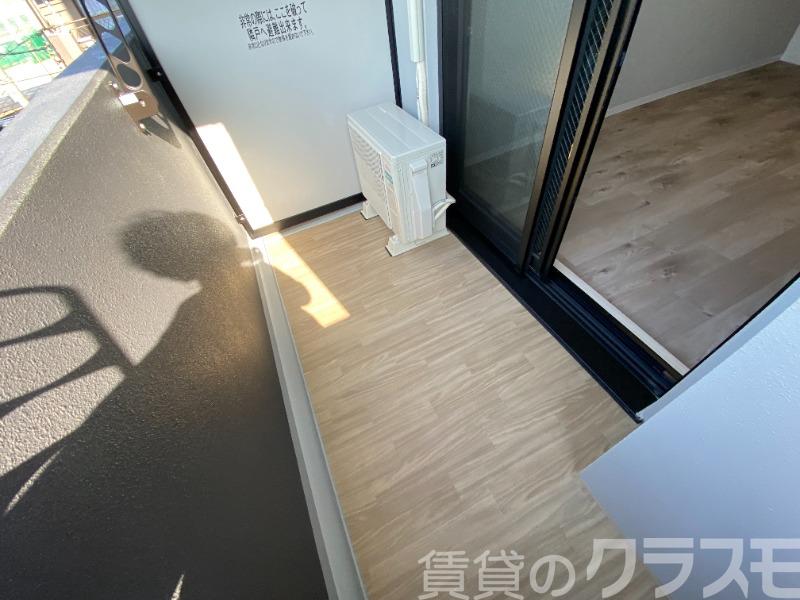 16/28 バルコニー
