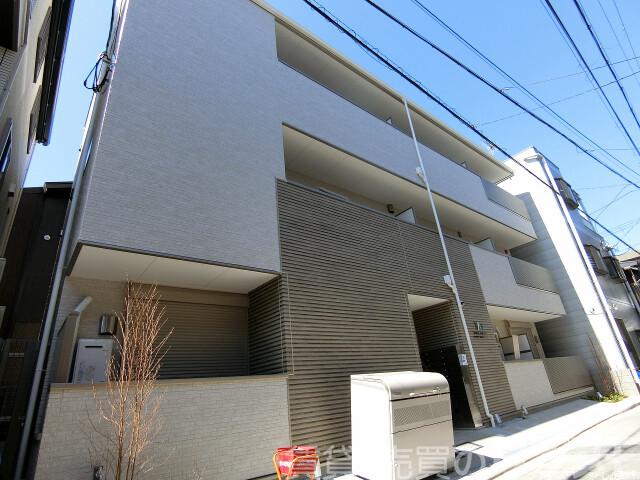 2/3 エントランス