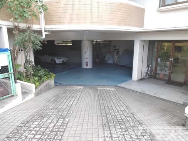 19/24 駐車場