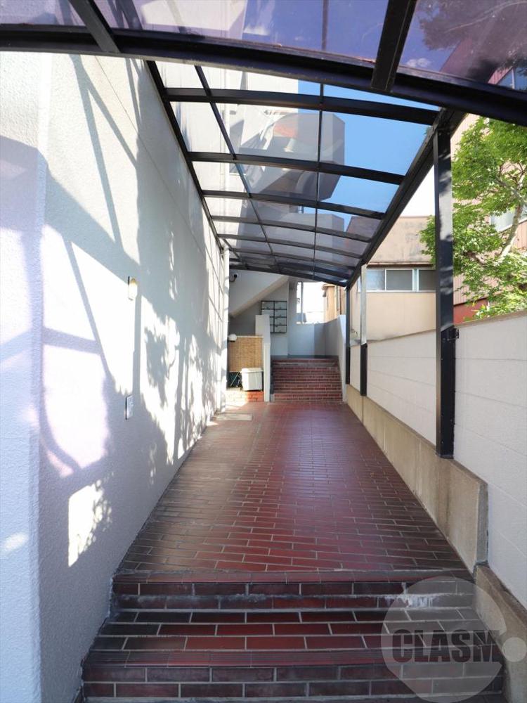 2/10 エントランス