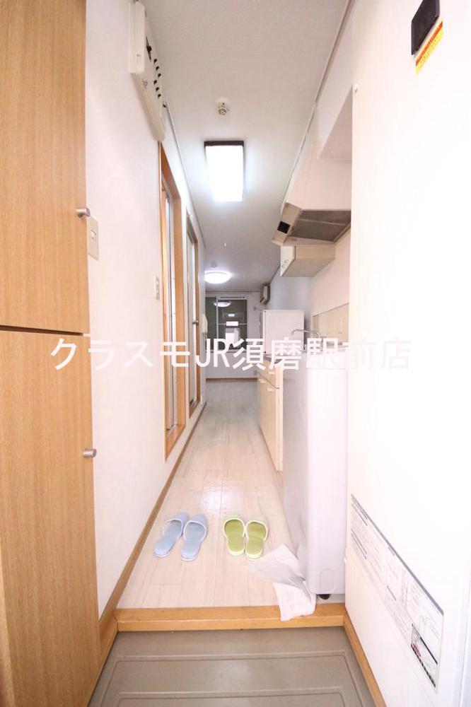 13/22 エントランス