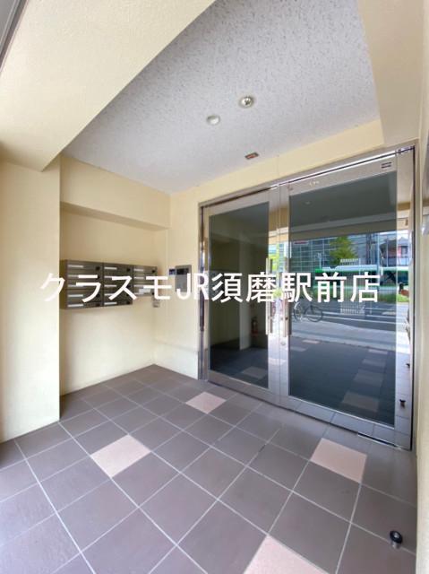 19/28 エントランス