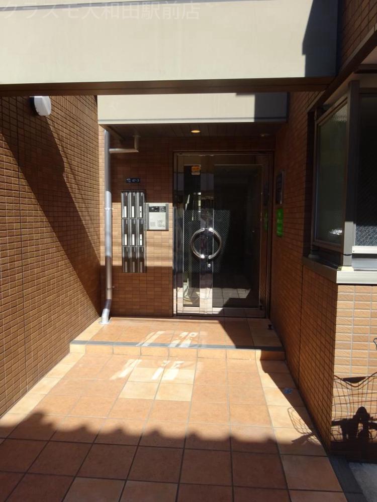 24/29 エントランス