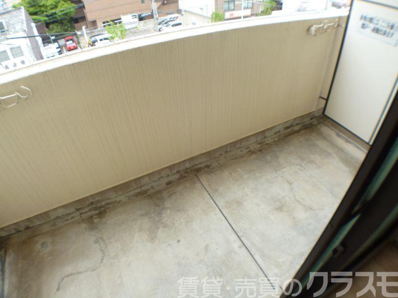 25/30 バルコニー