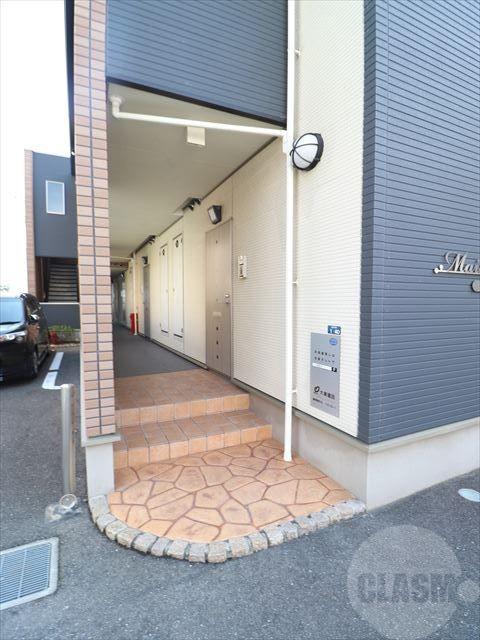 13/21 エントランス