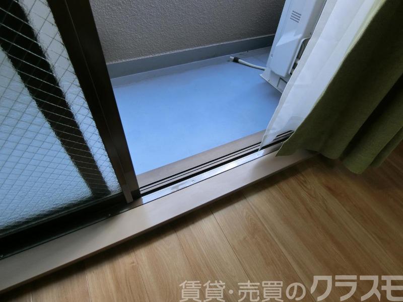 25/30 バルコニー