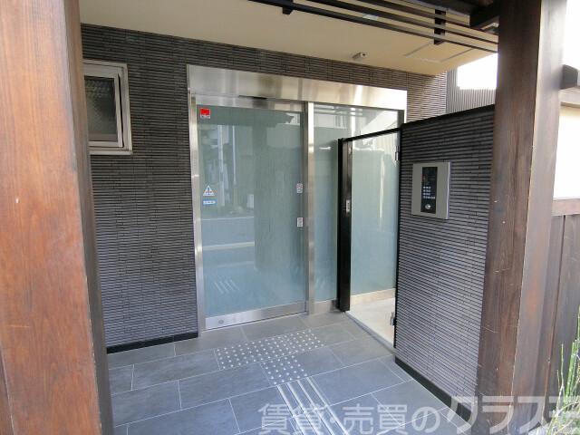 29/30 エントランス