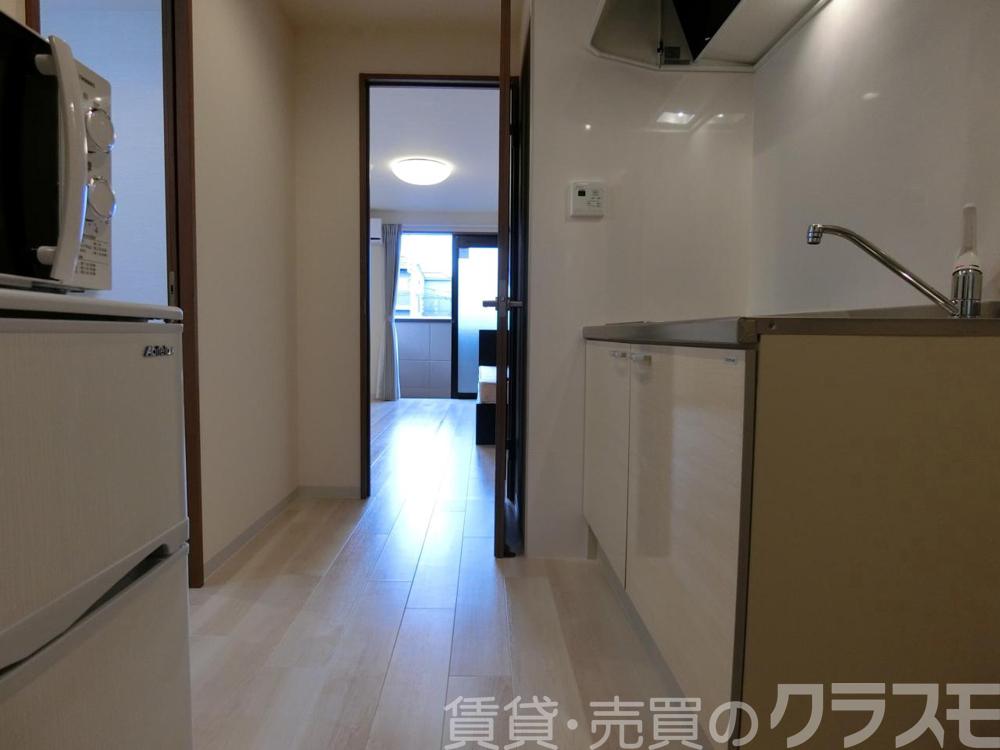 16/30 玄関