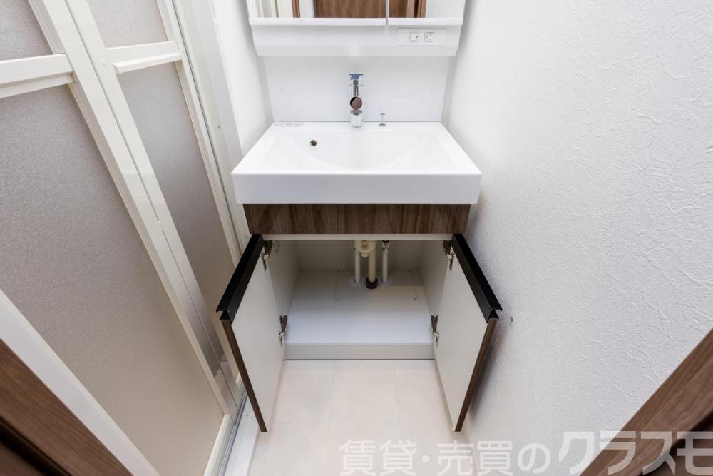 22/30 洗面