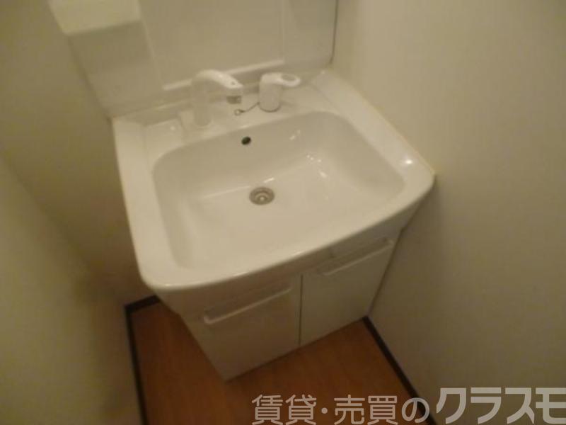 21/30 洗面