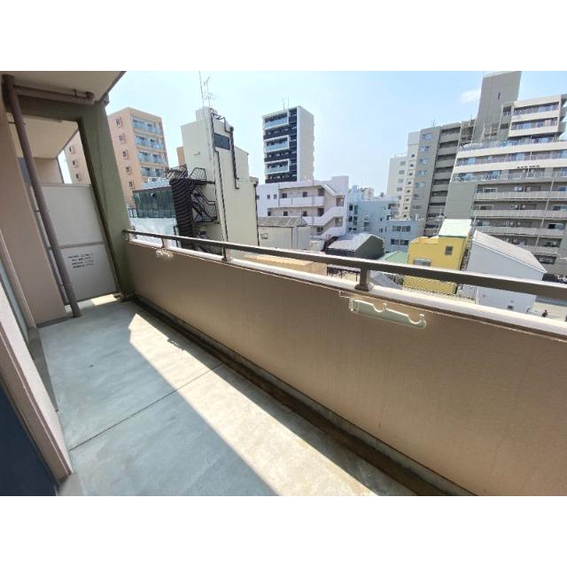 16/28 バルコニー