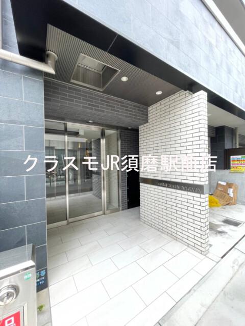 20/30 エントランス