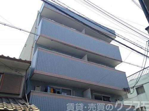 30/30 エントランス