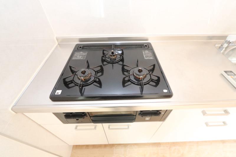 16/19 エントランス