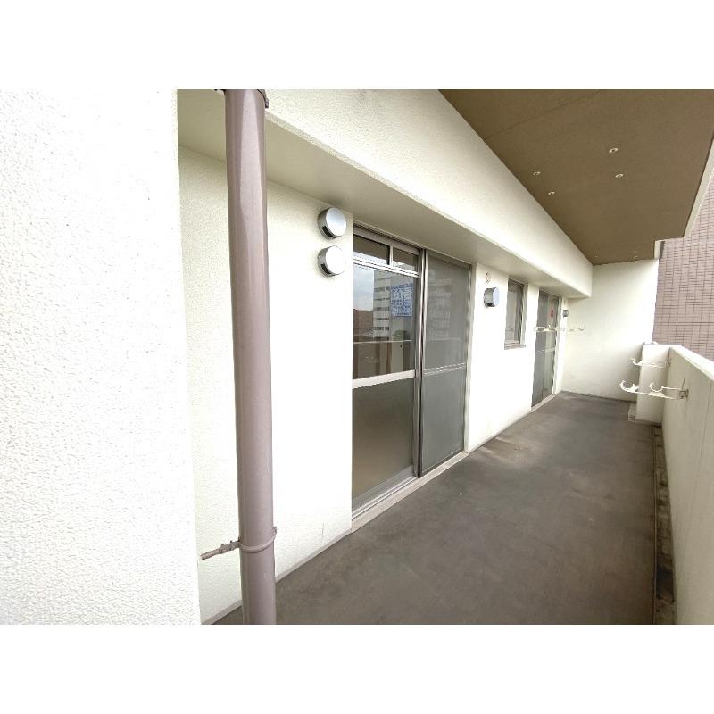 17/30 バルコニー