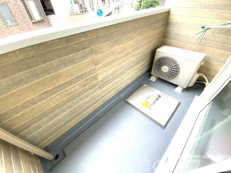 15/27 バルコニー