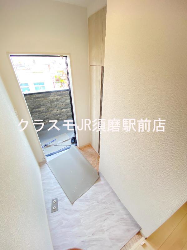 13/30 玄関