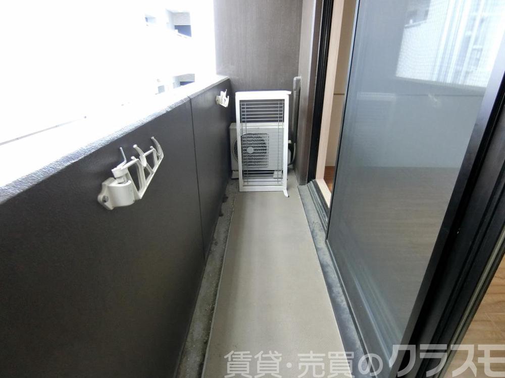 23/30 バルコニー