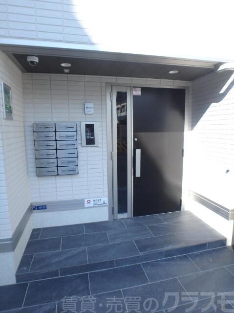 20/30 エントランス