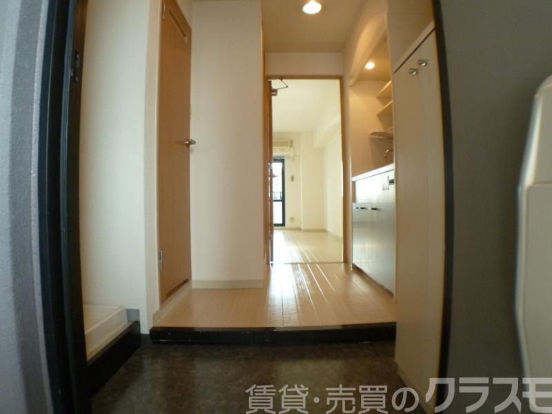 13/30 玄関