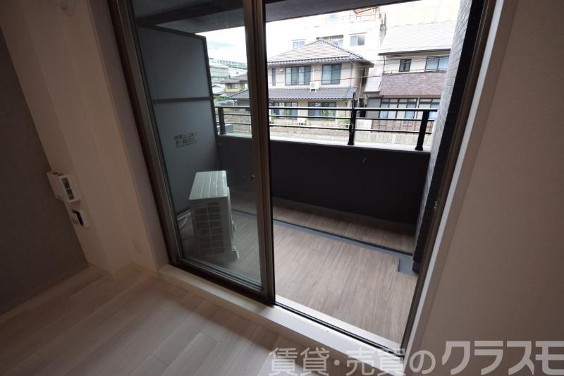 23/30 バルコニー