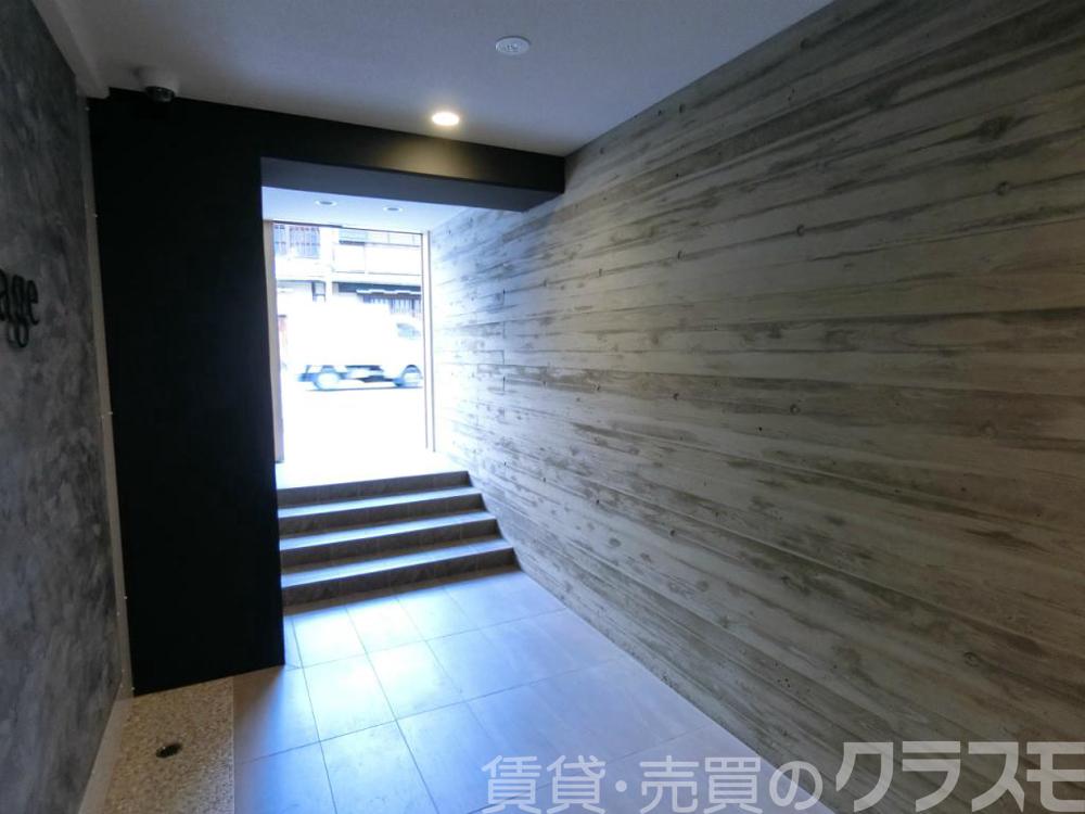 2/4 エントランス