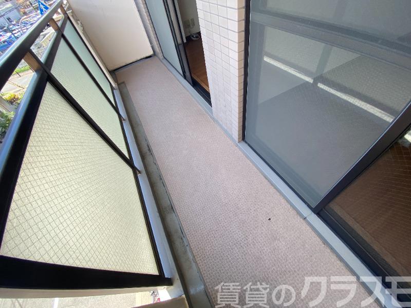 15/23 バルコニー