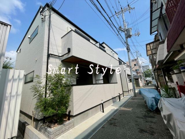 2/4 エントランス