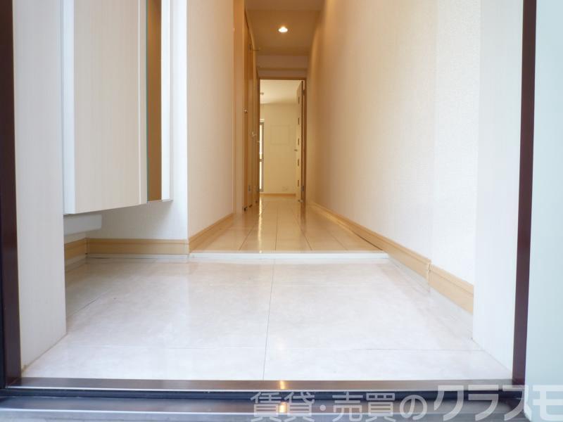 13/30 玄関