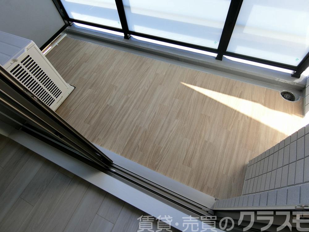 26/30 バルコニー