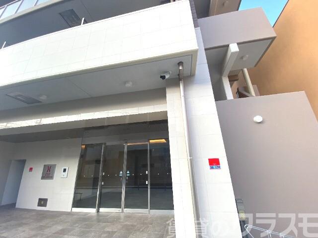 25/29 エントランス