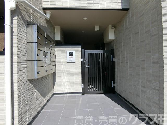 2/3 エントランス