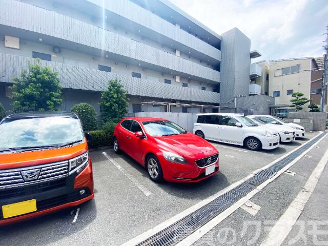 24/29 駐車場