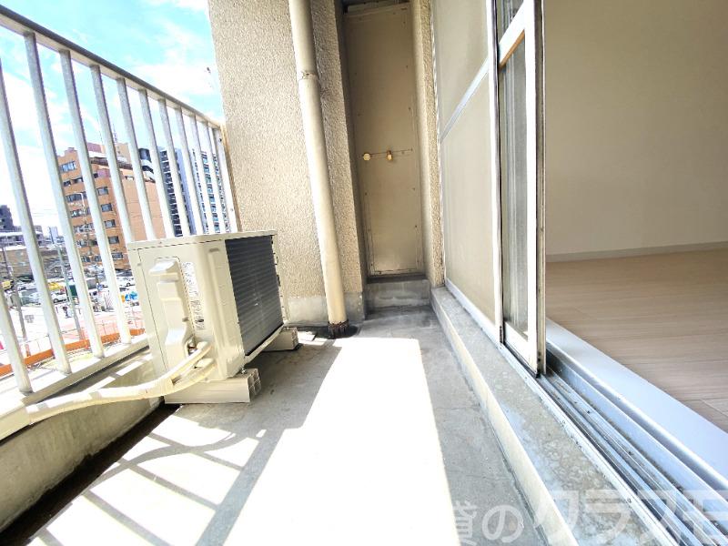 17/27 バルコニー