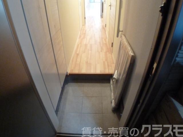 18/30 玄関