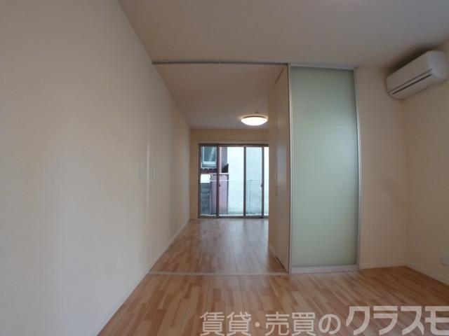 15/30 寝室