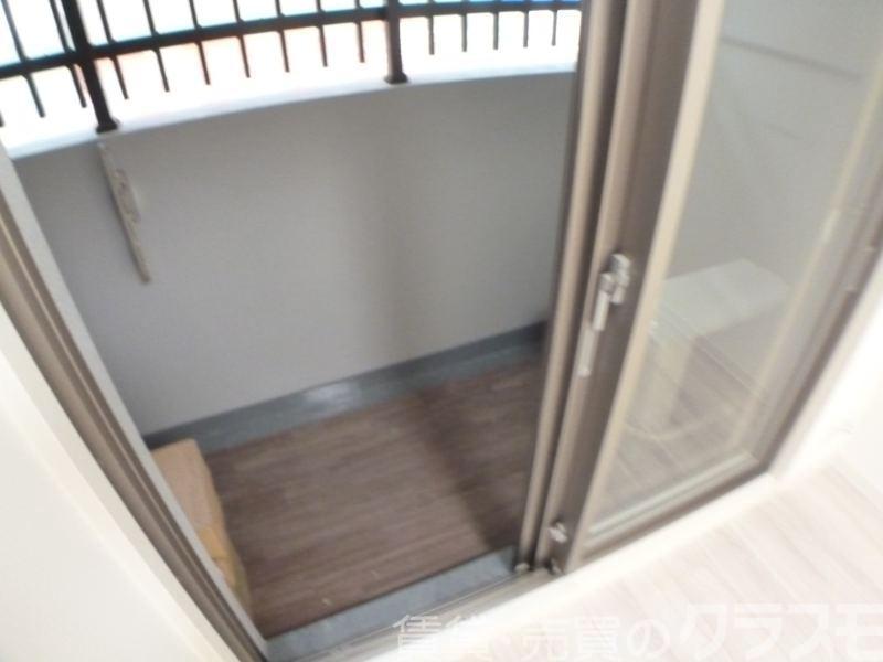 25/30 バルコニー