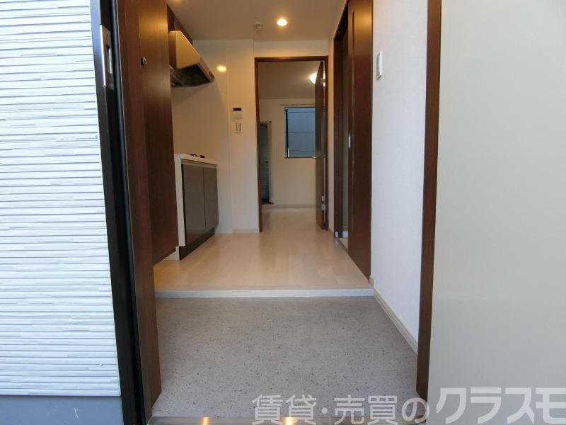 17/30 玄関