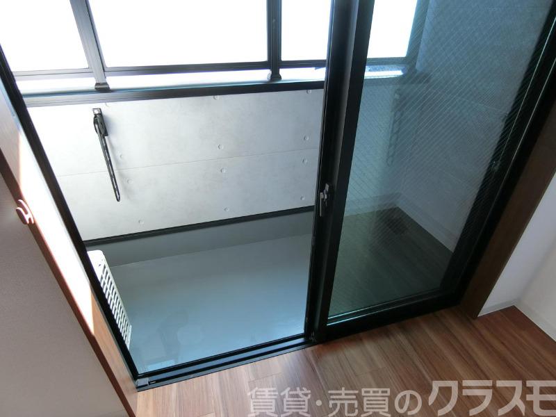 23/30 バルコニー