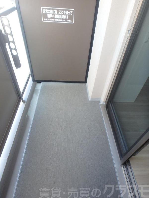 20/30 バルコニー